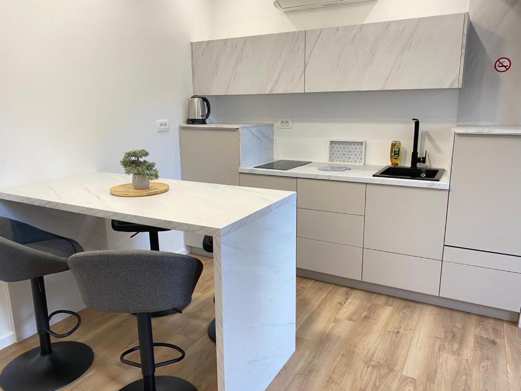 Lux City Apartments SJJ Extérieur photo